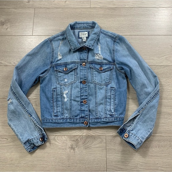 Forever 21 Distressed Jean Jacket - Picture 2 of 8